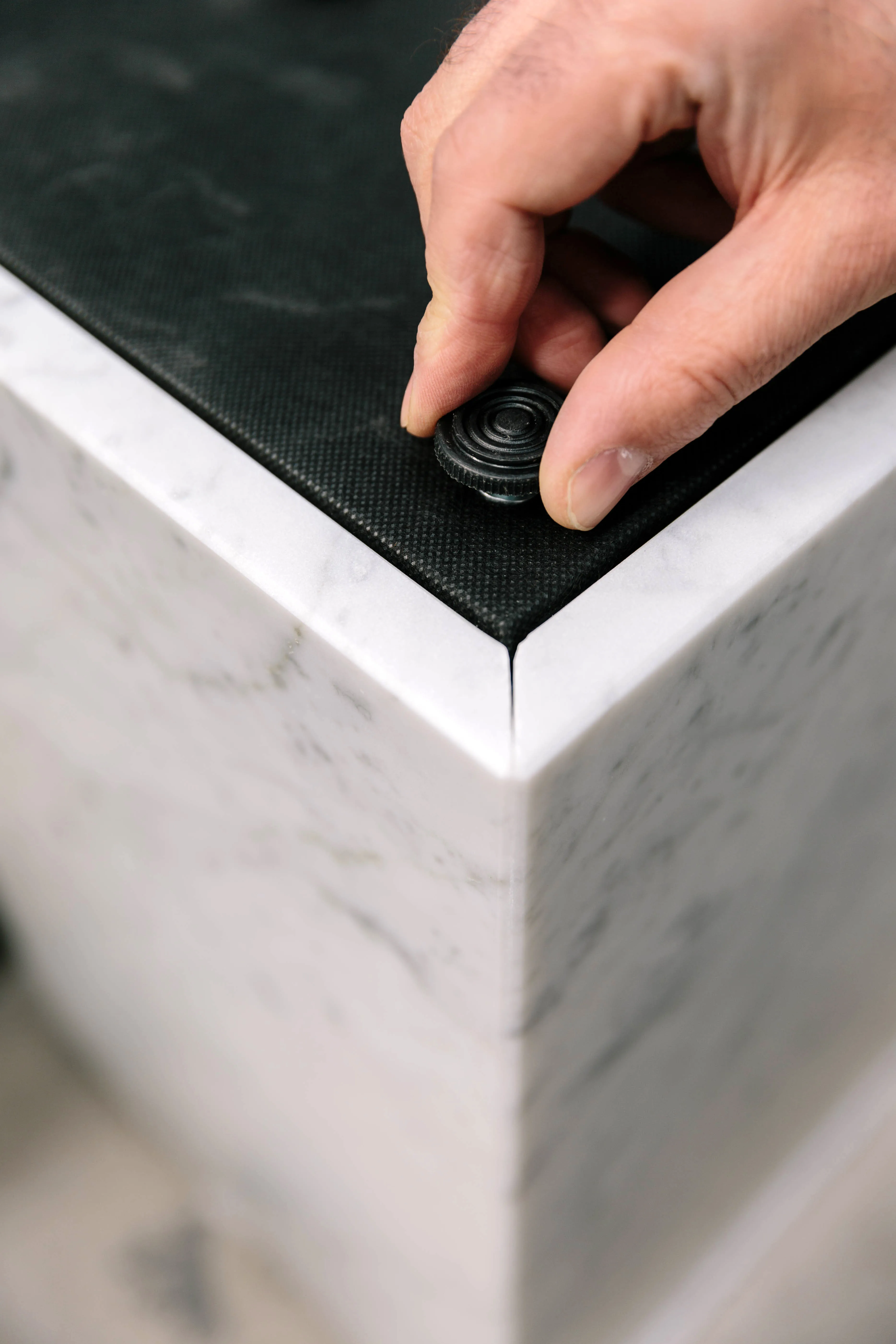 Plinth Table Low Tall Cubic Grand Brige Marble Various Colors Crarra Calacatta Audo 110 For Donzelli