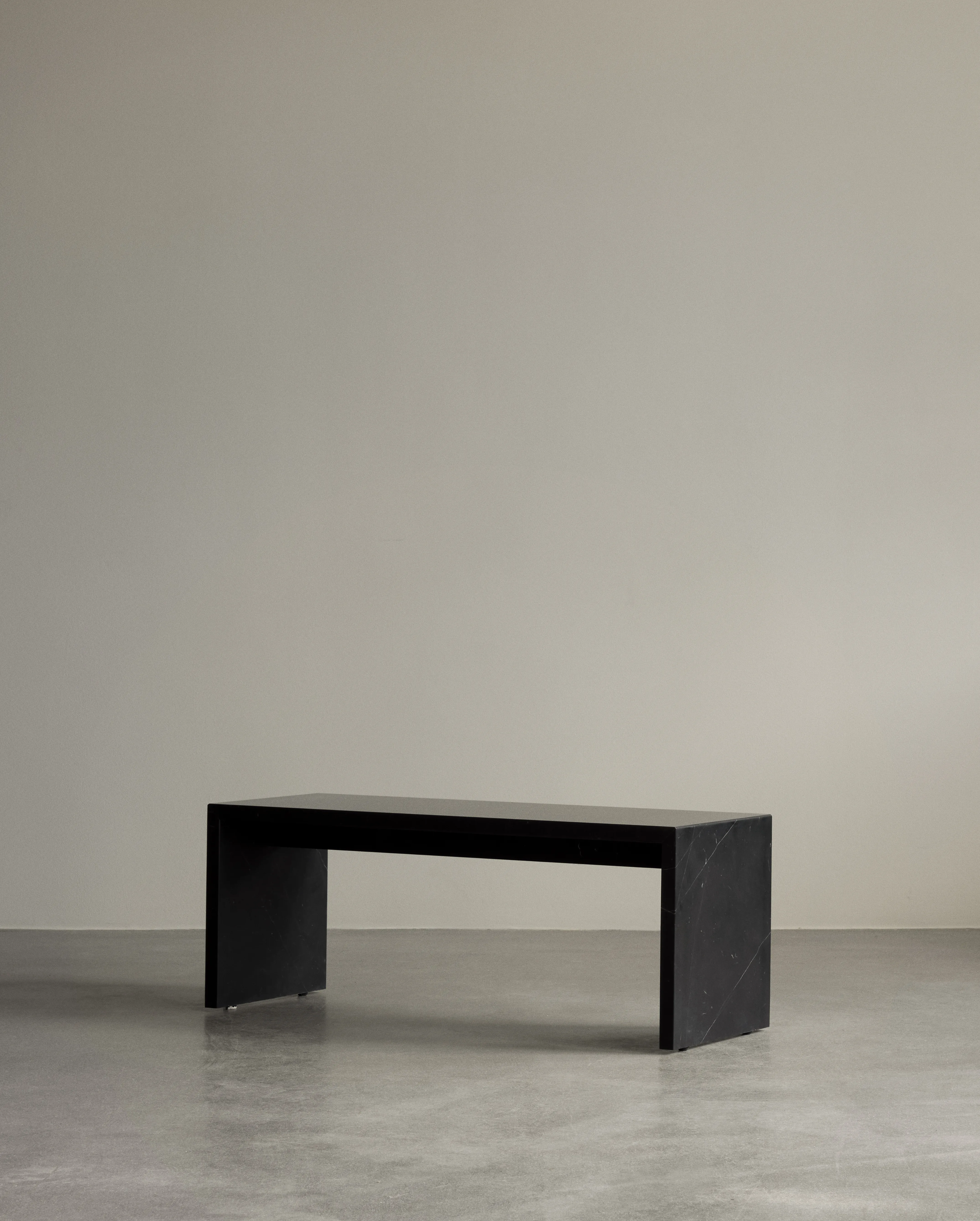 Plinth Table Low Tall Cubic Grand Brige Marble Various Colors Crarra Calacatta Audo 64 For Donzelli