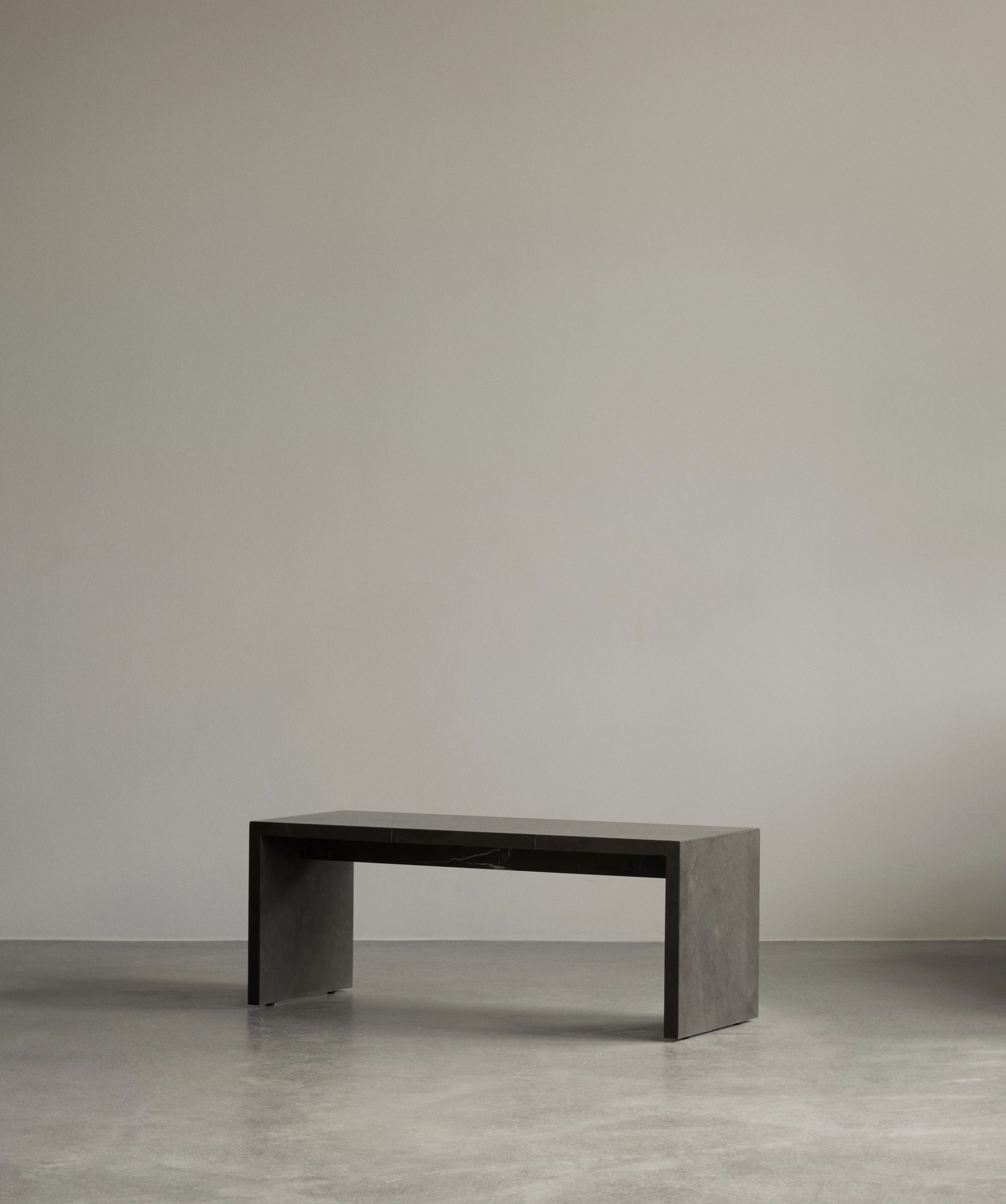 Plinth Table Low Tall Cubic Grand Brige Marble Various Colors Crarra Calacatta Audo 65 For Donzelli
