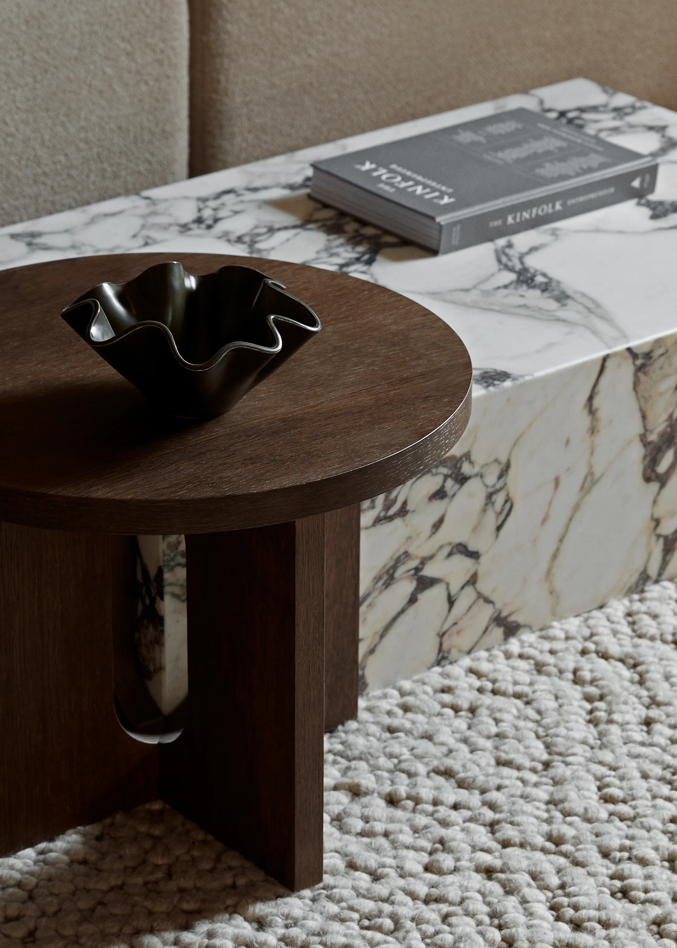 Plinth Table Low Tall Cubic Grand Brige Marble Various Colors Crarra Calacatta Audo 74 For Donzelli