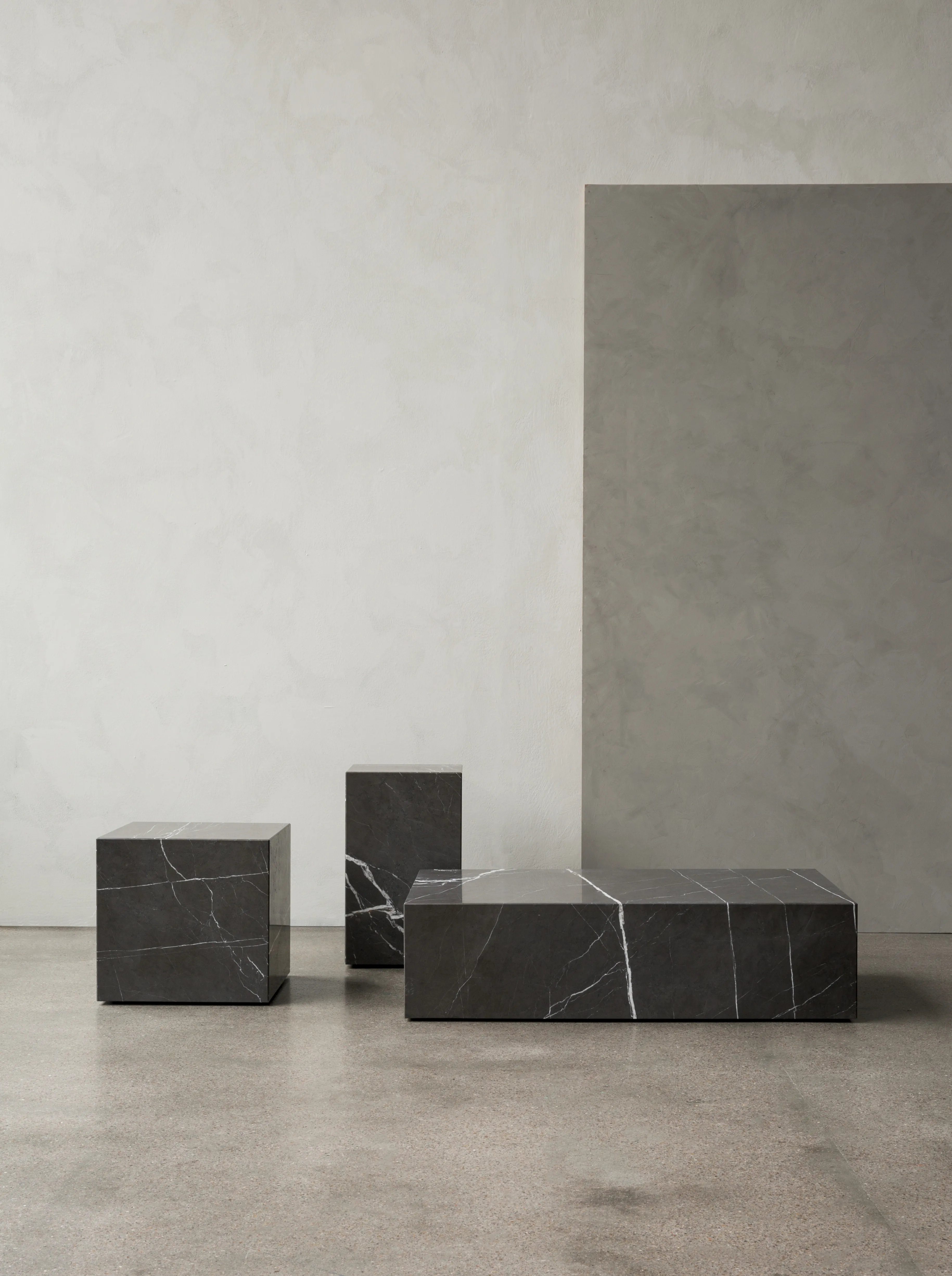 Plinth Table Low Tall Cubic Grand Brige Marble Various Colors Crarra Calacatta Audo 85 For Donzelli