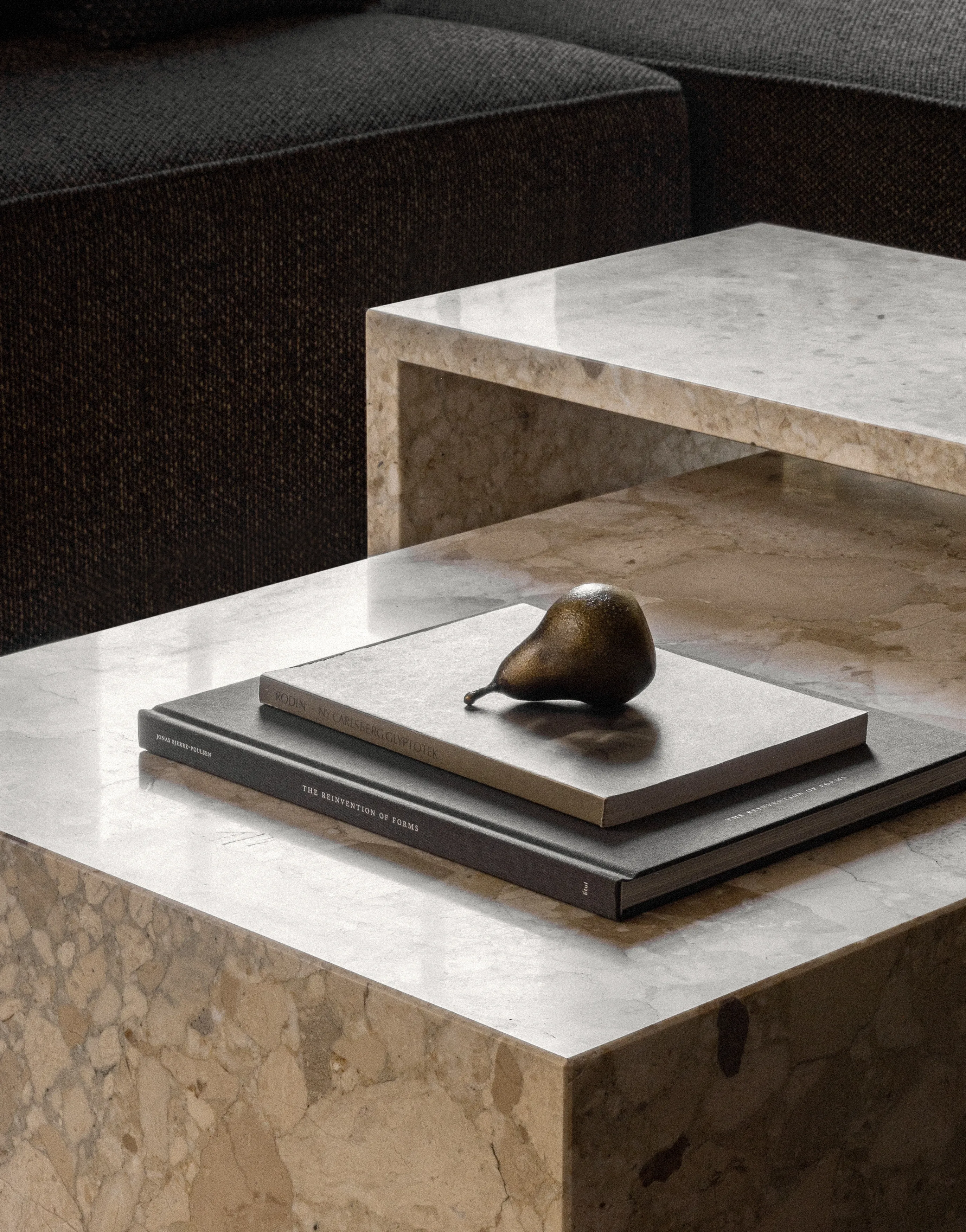 Plinth Table Low Tall Cubic Grand Brige Marble Various Colors Crarra Calacatta Audo 86 For Donzelli