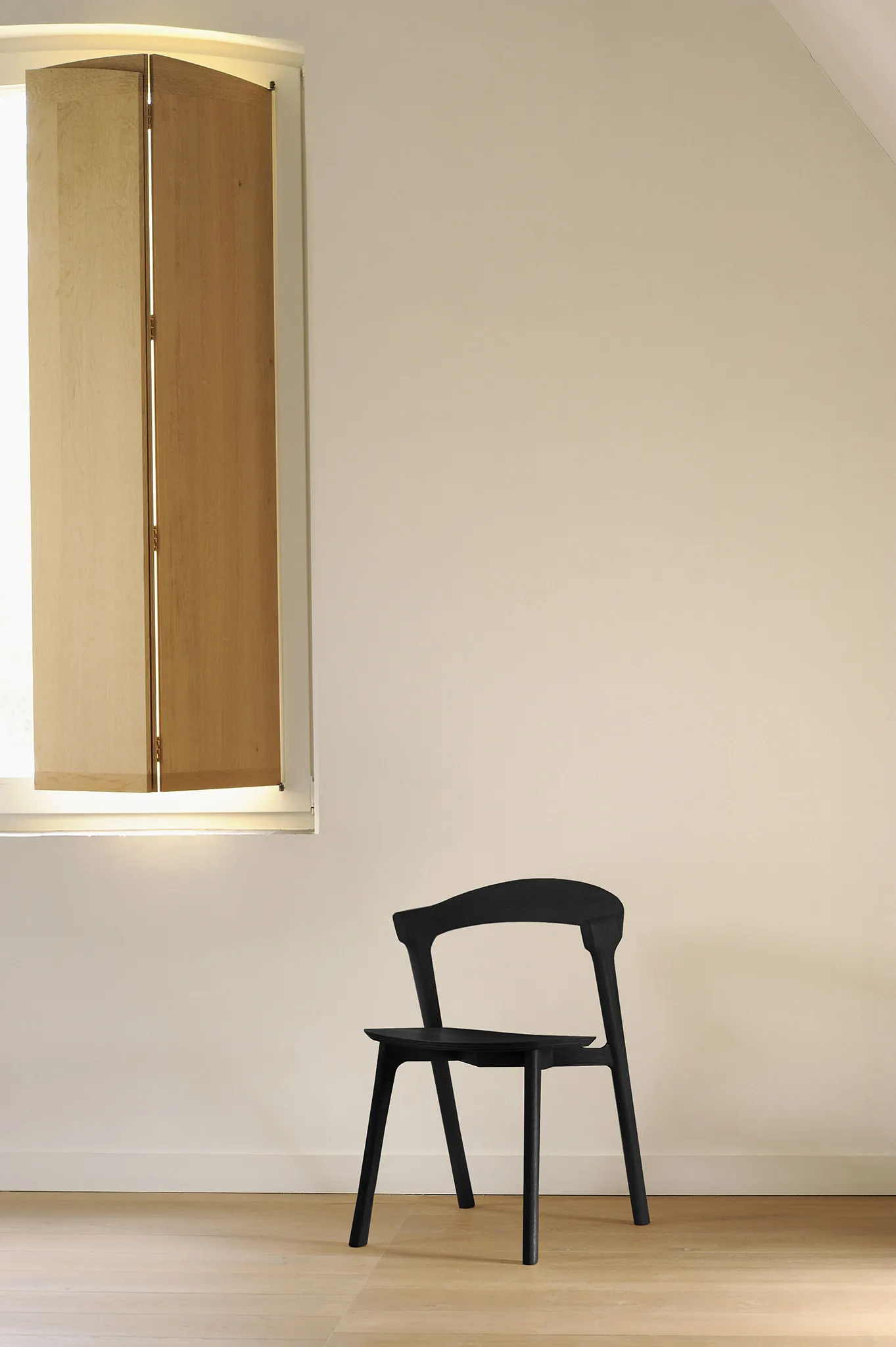 Ethnicraft Chair Bok Indoor Black Oak Donzelli