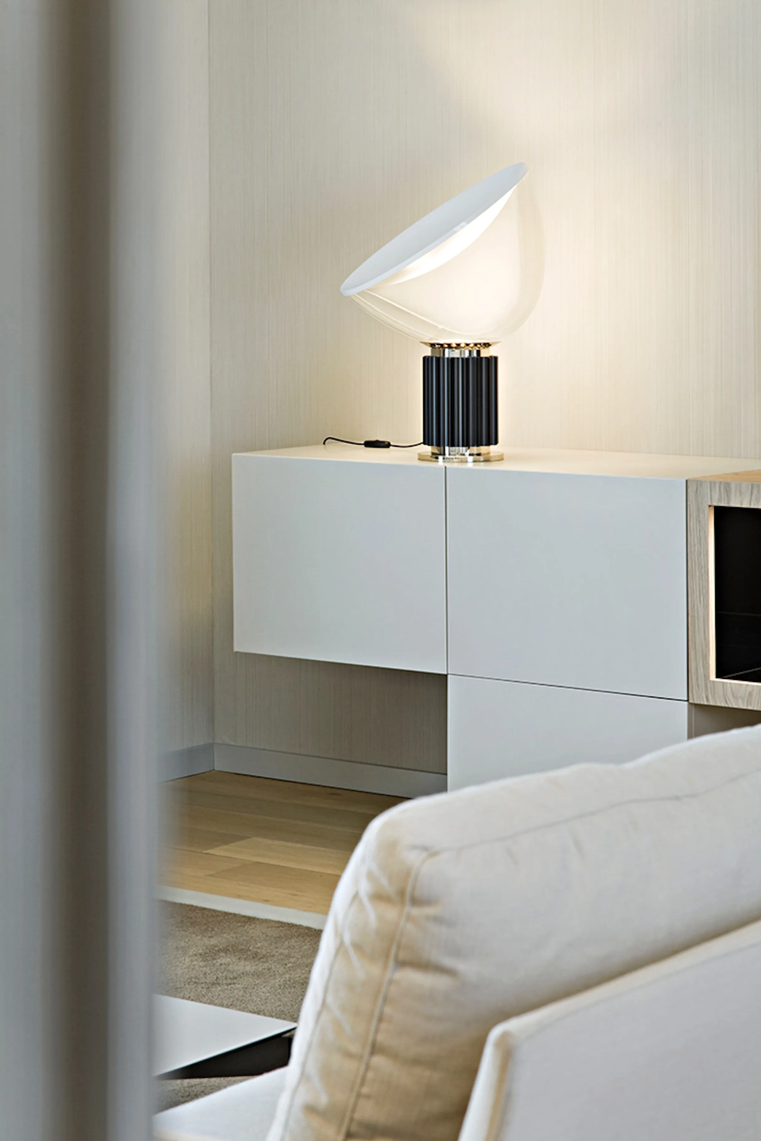 Taccia Lamp All Sizes Small Led Pmma Plexi Glass By Achille And Pier Giacomo And Flos 6 For Donzelli Slide2