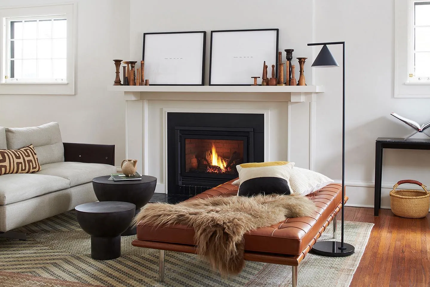 Barcelona Couch Daybed By Ludwig Mies Van Der Rohe And Knoll 15 Slide5 For Donzelli