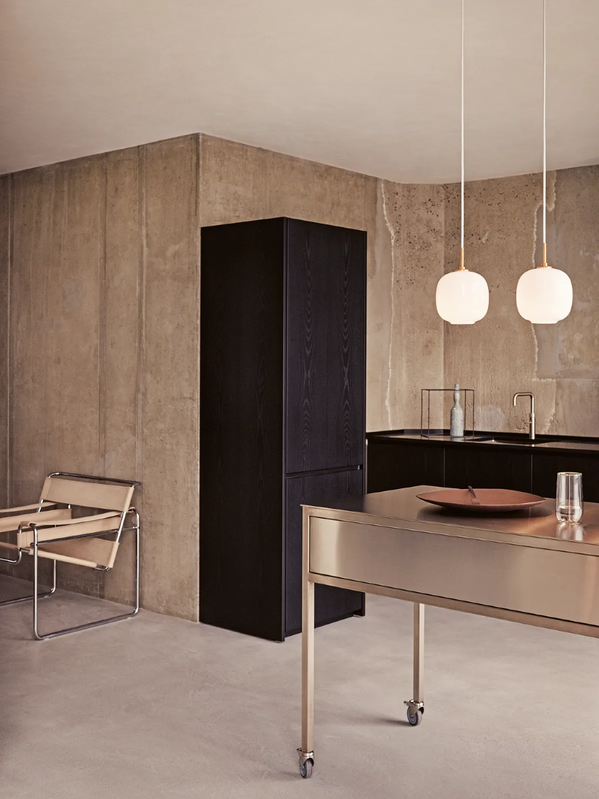Kitchen With Wassily Chairs Brown Knoll For Donzelli