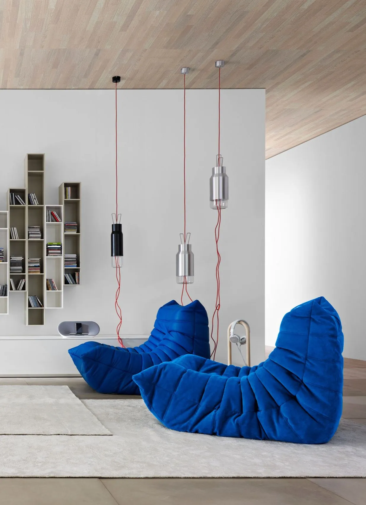 Blue Togo Two Single Seats Ligneroset Donzelli