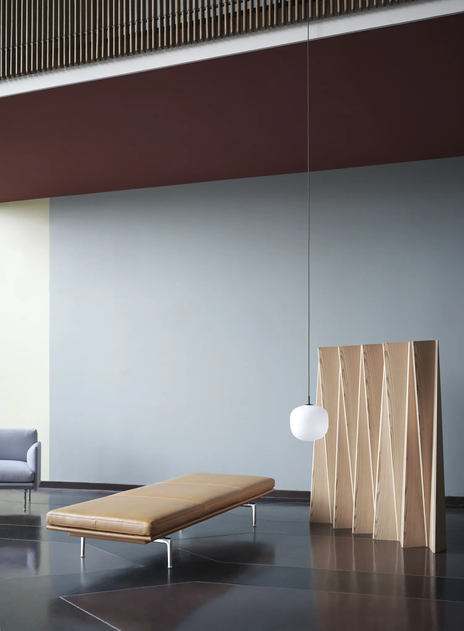 Outline Daybed Refine Cognac Leather Alu Rime Pendant 25 Black Muuto By Donzelli
