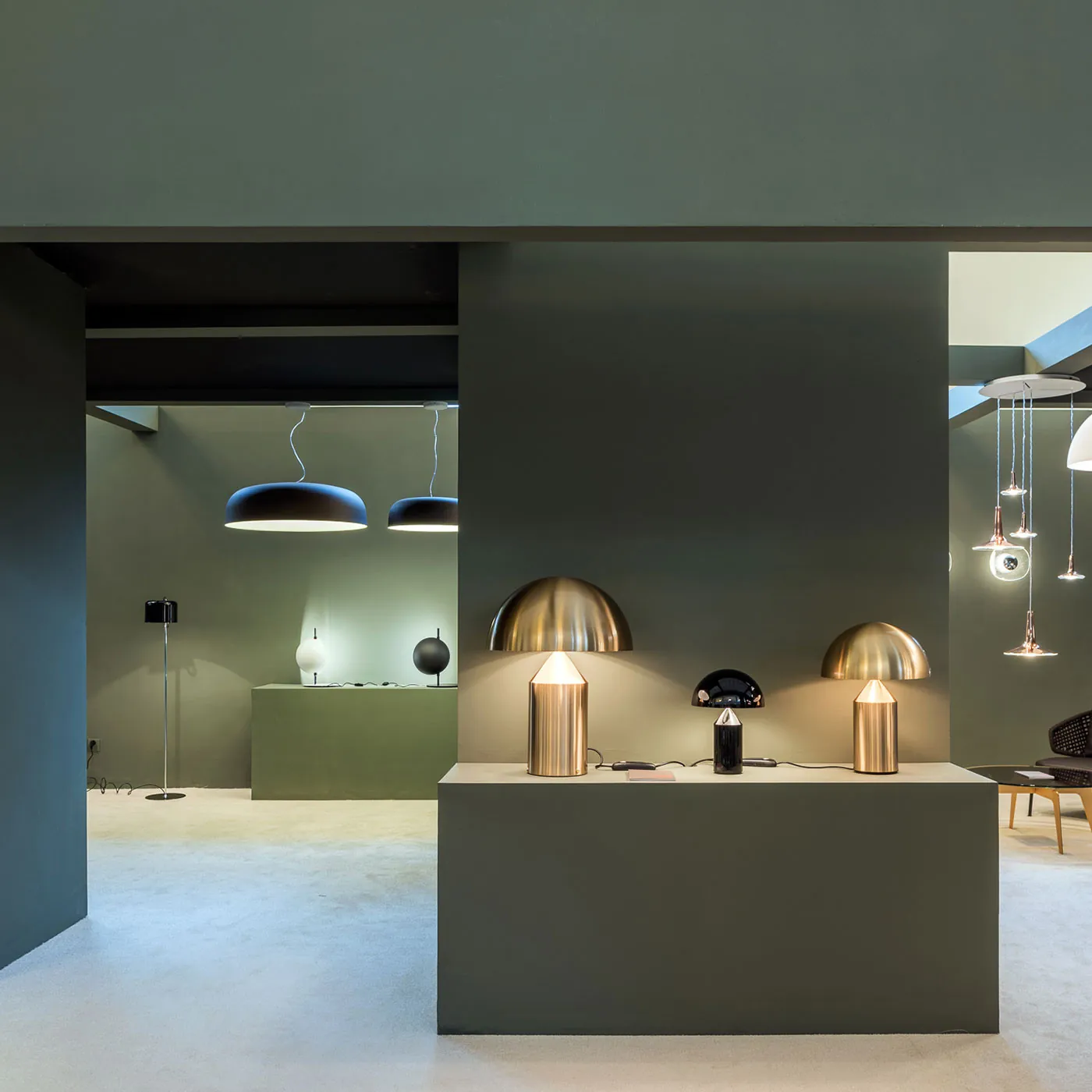 Shop Gallery Oluce Lamps For Donzelli