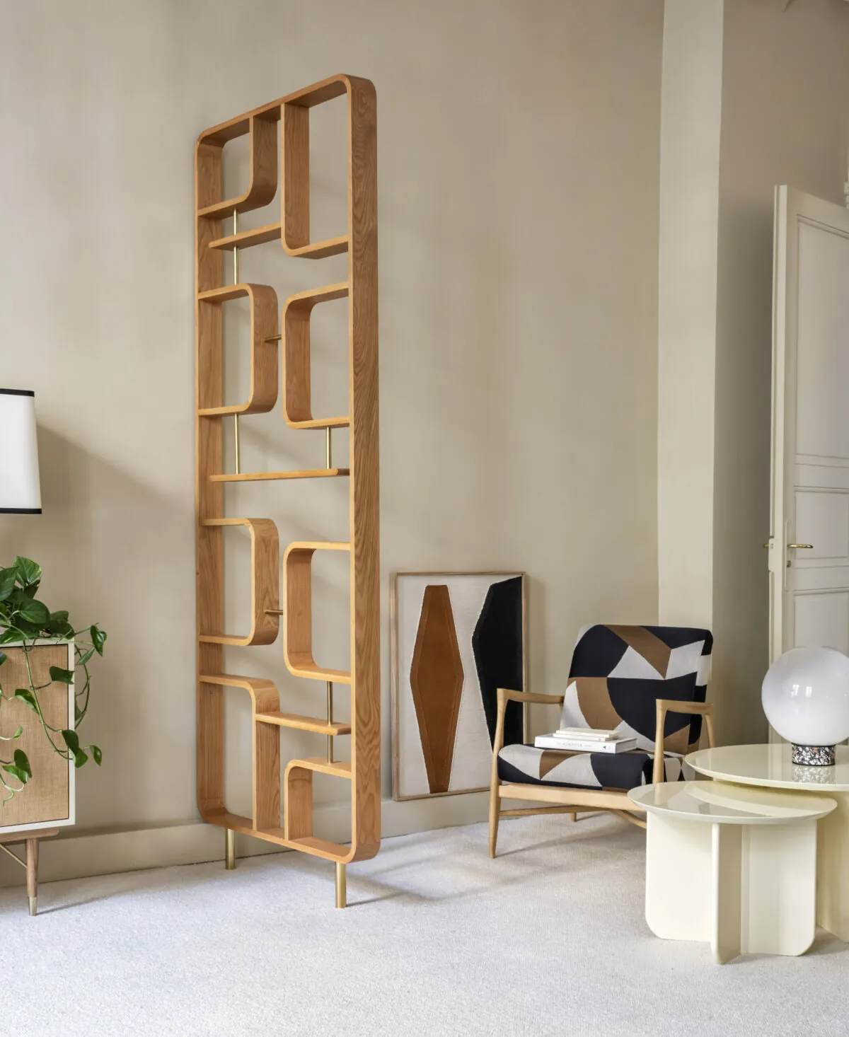 Subcover Feed Claustra Shelves Red Editions Donzelli
