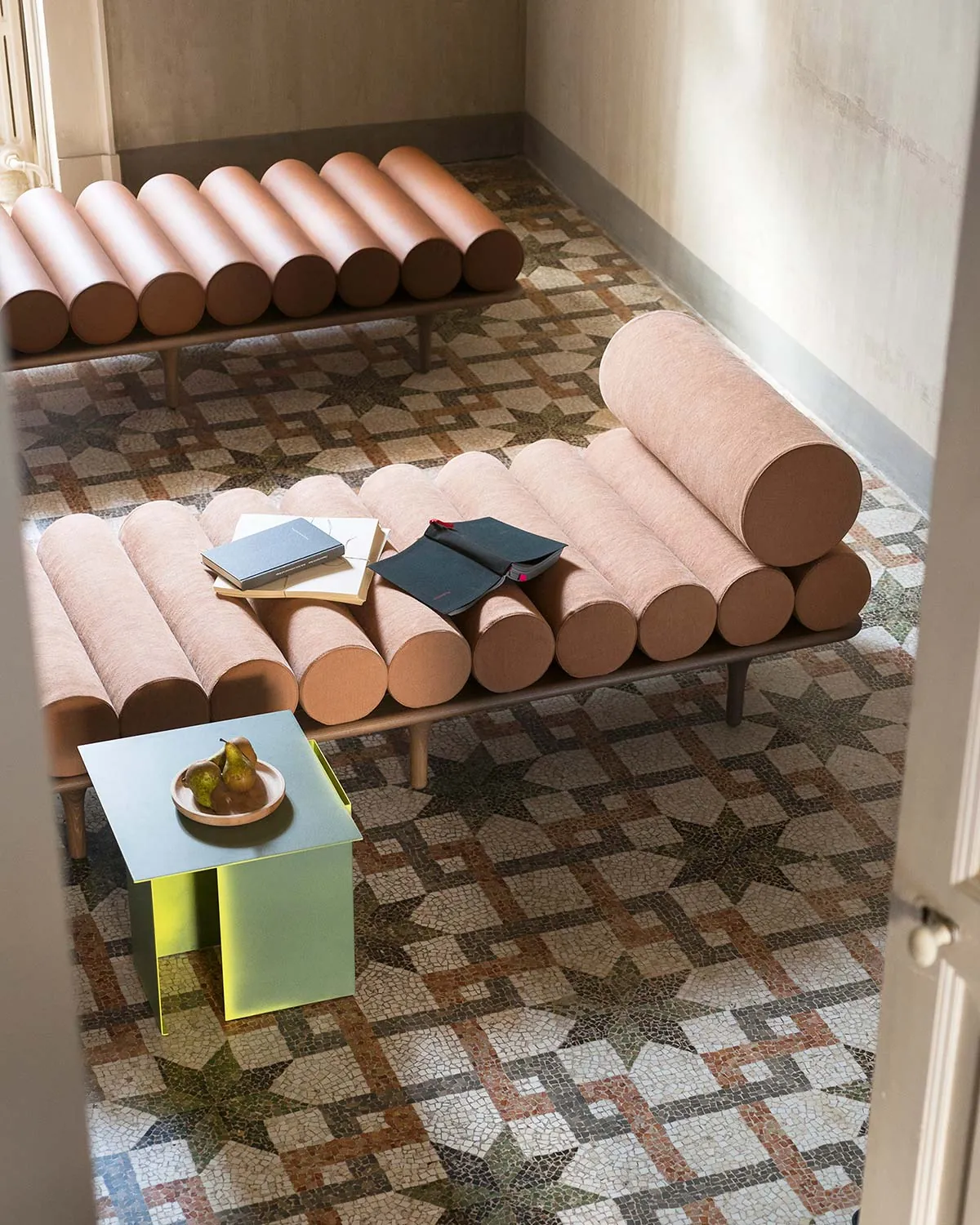 Five To Nine Daybed By Studiopepe And Tacchini Incontext 10 For Donzelli