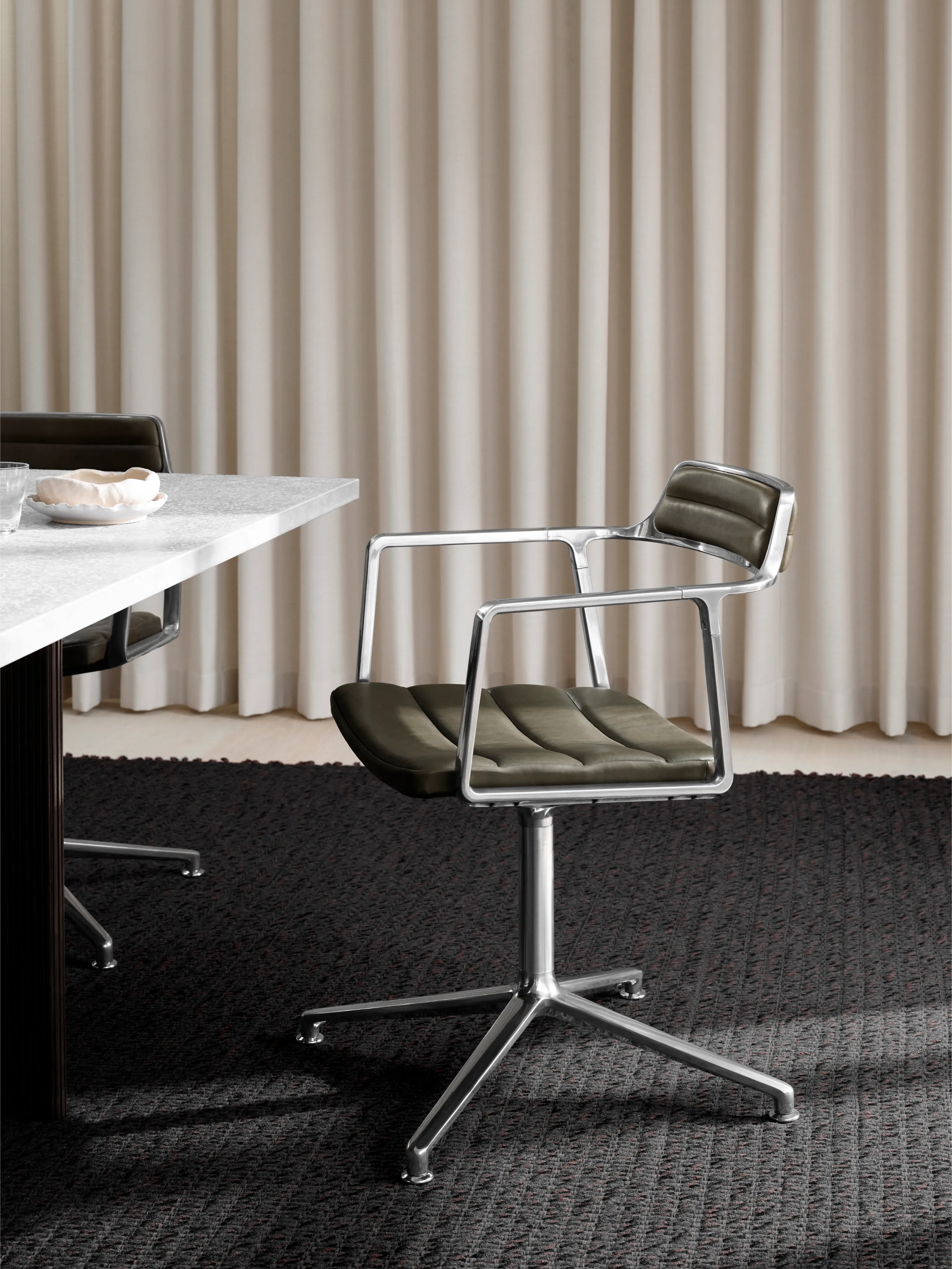 Subcover Swivel Chair Vipp For Donzelli